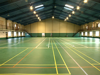 �̈�فE���h�́A�j���[�݂Ȃ�