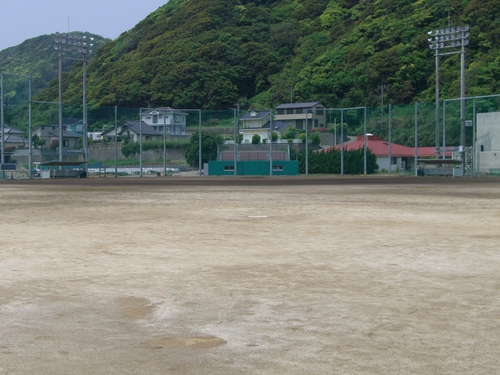 ��t�����h�̏h�������߂̕x�R���ړI�^����i�싅��j