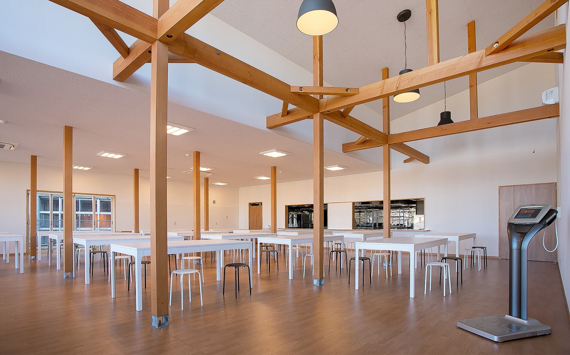 ���q�X�|�[�c�^�E���H��