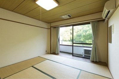 ���a�̐X�t�H���X�g�r���b�W�q��