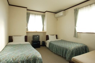 �@���C�݁@�y���V���������L����q��