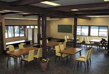 ���C�� ��̉Ԃ̏h  ������܂̖ؐH����