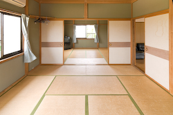 ��\�㗢�@����q��