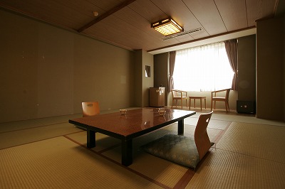 ���q����@�z�e���j���[�J�l�C �q��