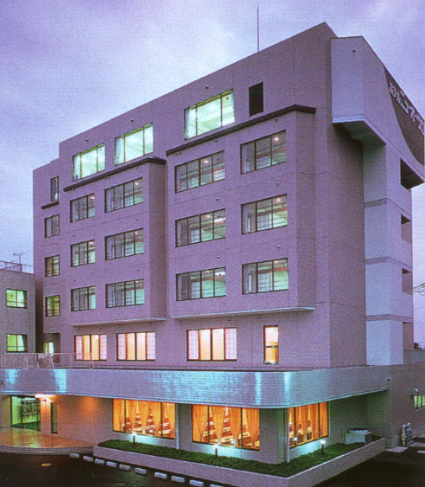 ���q����@�z�e���j���[�I�[�c�J