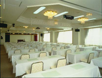 ���q����@�z�e�����V�� ���C��