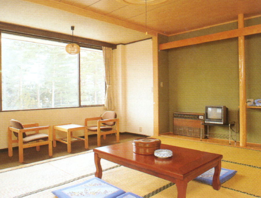 �����Еi�@�z�e���݂���