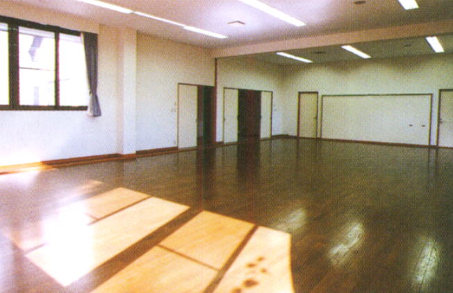 ��c���C���h�����~���V��