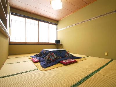 �����ˑq�@�����p�[�N�z�e��