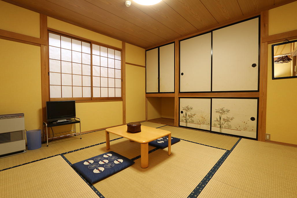 ���������ԍ牷��@�R�쑑