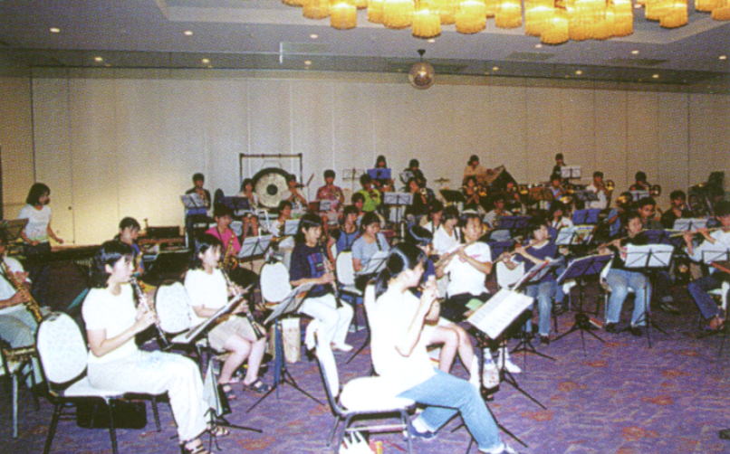 �g��O���[���z�e��