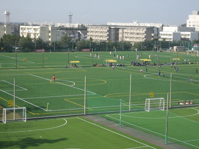 �g�� �z�e���W���[�j�B�[���[�h�l�H�ŃO�����h