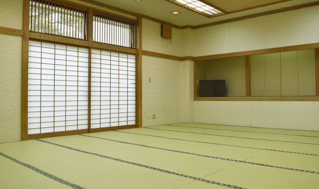 �g�� �z�e���~�͂�q��