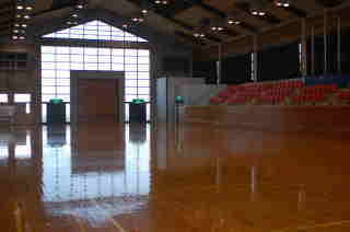 ��錧�g�荇�h�̐_���s������