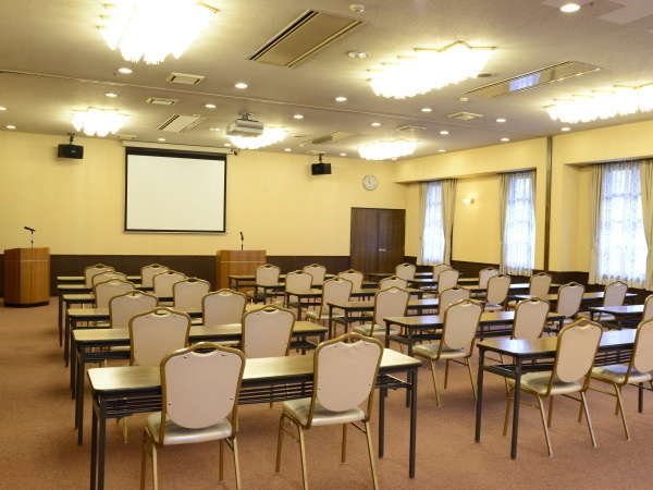 ��ɓ߁E�C�� ���̃p�[�N�z�e��