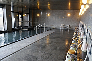 ��ɓ߁E�C�� ���̃p�[�N�z�e��