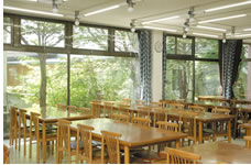 �y���@���� �H��