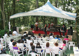 �k�u�ꏬ�ێR �v�`�z�e���A���[�U��O�X�e�[�W