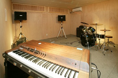 �k�u�ꗳ�� �����p�[�N�z�e���X�^�W�I