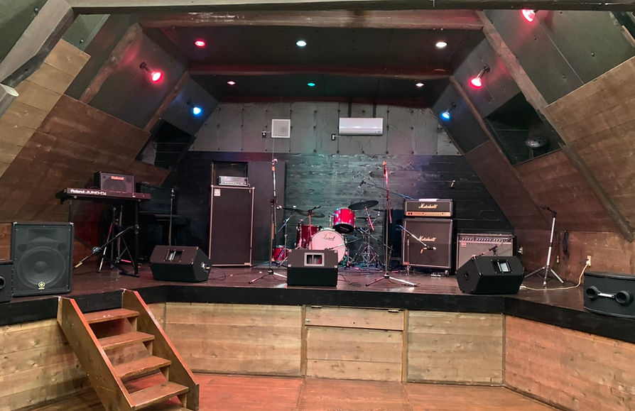 �k�u�ꏬ�ێR �y���V�������[�g�s�A�@���C�u�X�^�W�I