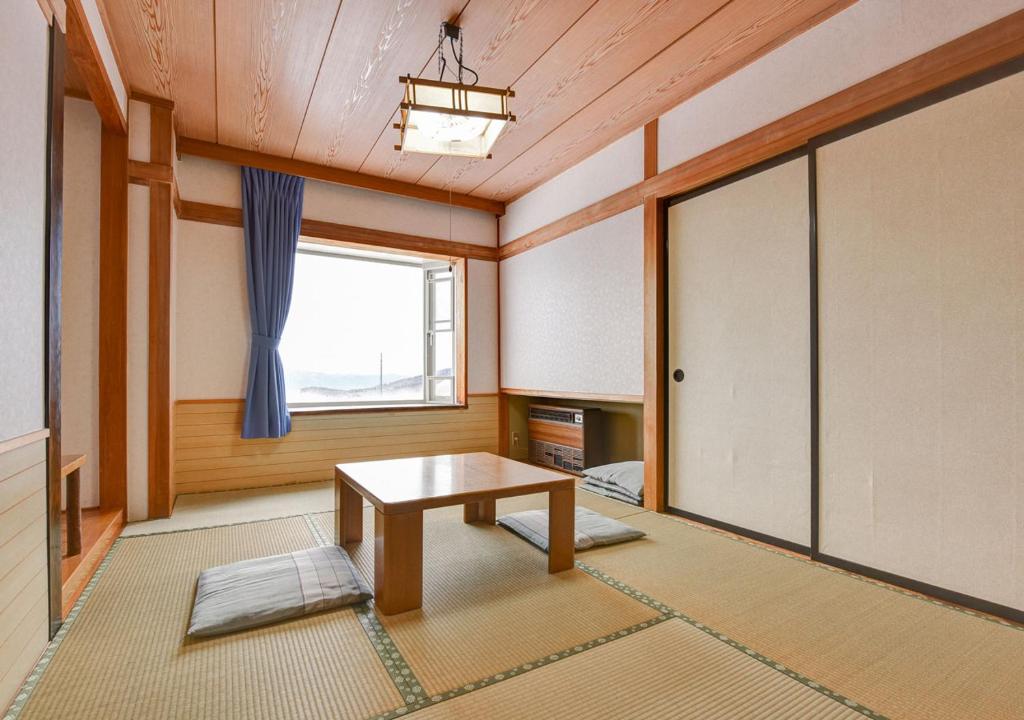 �����ό��z�e������