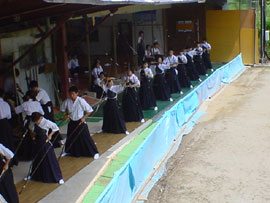 �̒r���� �O�c��