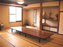 ��ӎR�����@���ƎR�̏h�@����