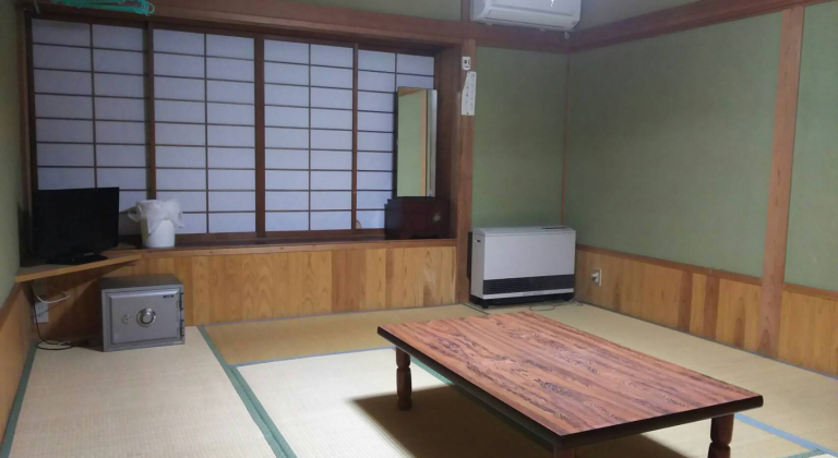 ��򉷐�@���]�[�g�C���g�[�G�� �q��