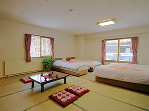 �u�ꍂ�� ��m���@�z�e���A�����M����