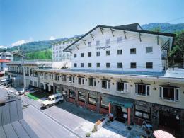 �u�ꍂ�� �z�e���W���p���u��O��