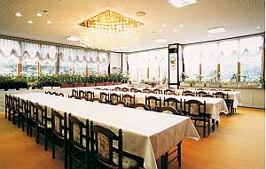 �u�ꍂ�� ���M���� �z�e���T���V���C���u��_�C�j���O