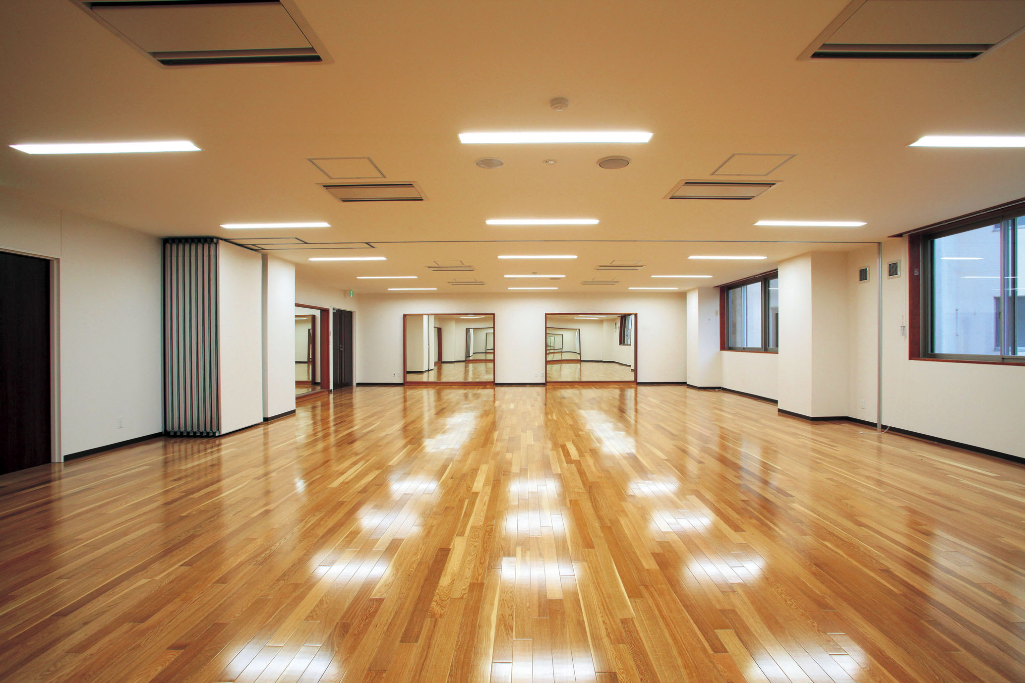 ������  �T���z�e��