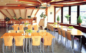 �������� �z�e���j���[�_�{�X