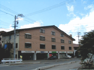 �������� �z�e������