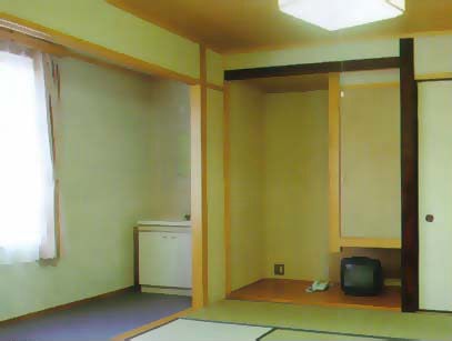 �������� �z�e������