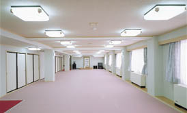 ���������@�����C�i���[���z�e��