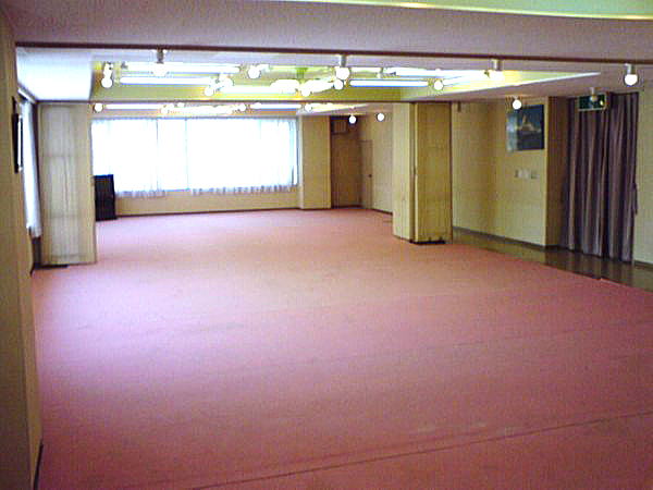 ���������@�z�e���T��