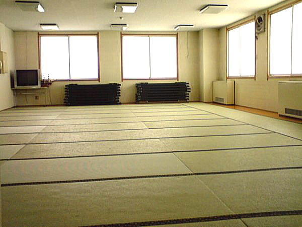 ���������@�z�e���T��