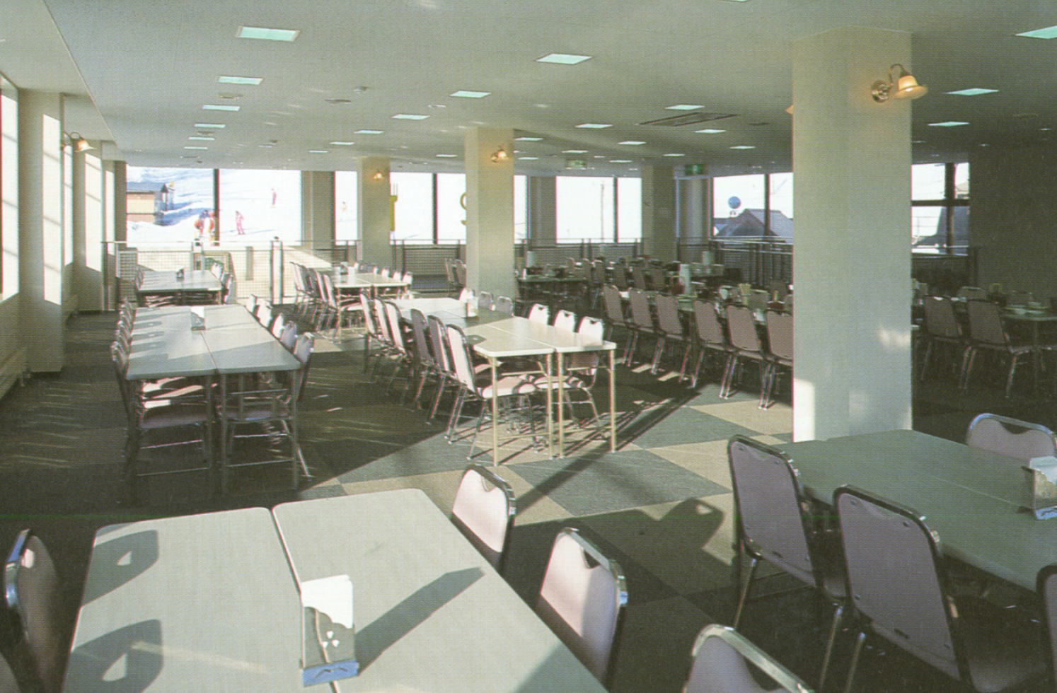 ���������@�z�e���V�������c