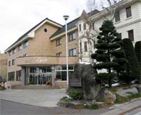 �������� �z�e���_�{�X�^�J�V�}��