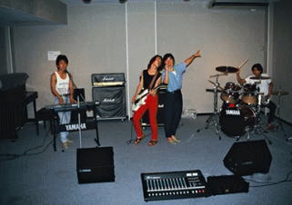 �Α� �z�e���v���X�e�[�W �X�^�W�I