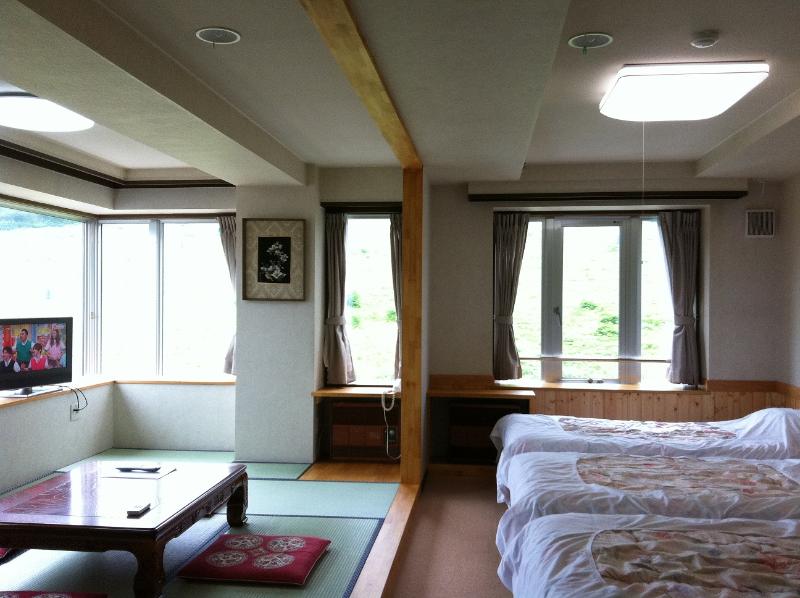 �⌴�����@�z�e�� �A���p�C��