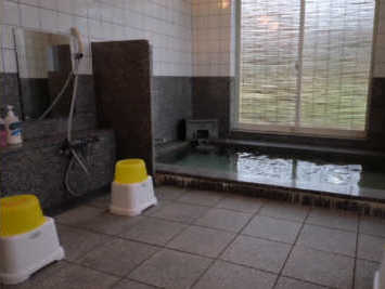 ���򒆗��X�L�[��@���B���E�O���[���O���X