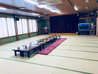 �����s�{���@���h �����q