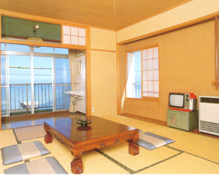 ���c�@�y���V�������c��