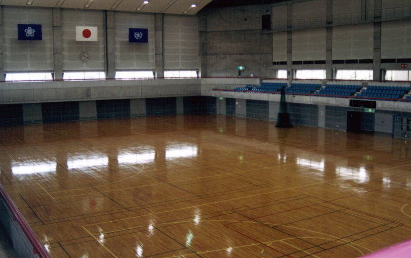 �x�m�{  ���قق��R