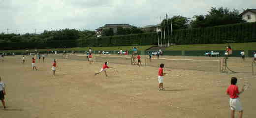 �Ȗ،����h�́A���낢���^����e�j�X�R�[�g