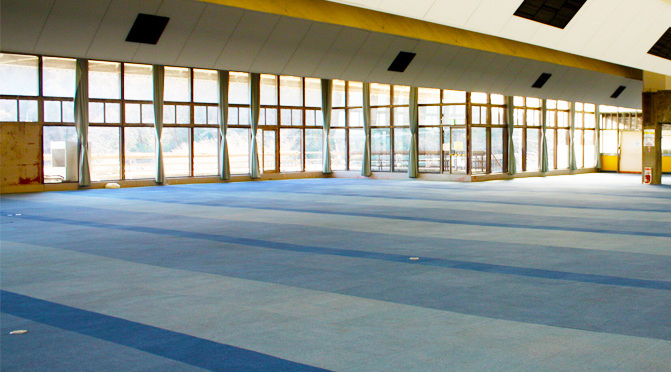 �����s�@�H�� �T�}�[�����h���b�W