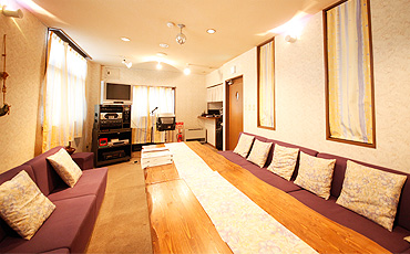 ��������@�z�e���������A�l�b�N�X