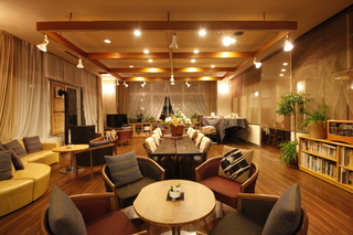 ��������@�z�e���������A�l�b�N�X